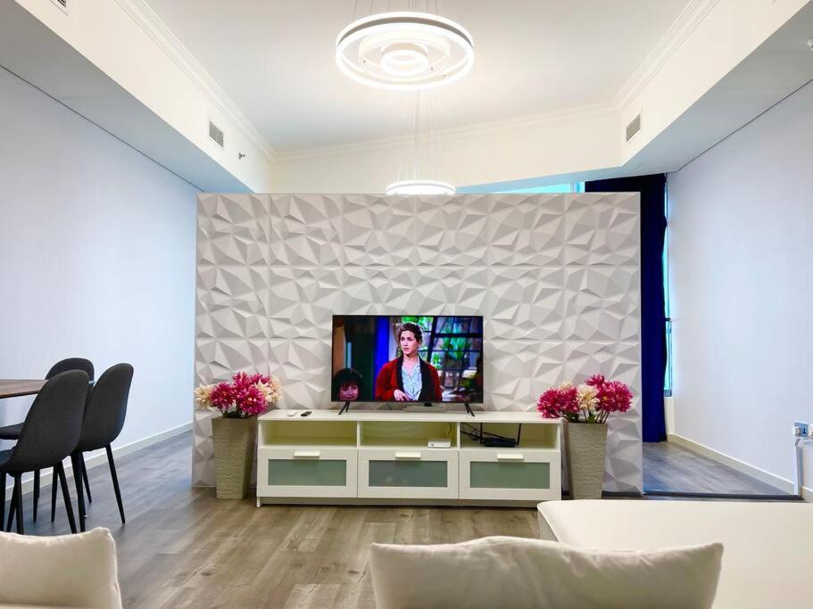 Apartment Cozy Upgraded Residential Flat With Sea, Mangrove, Pool View - 1203 Not