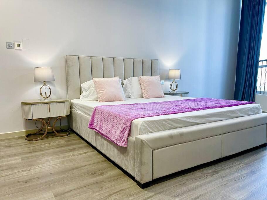 Cozy Upgraded Residential Flat With Sea, Mangrove, Pool View - 1203 Not *