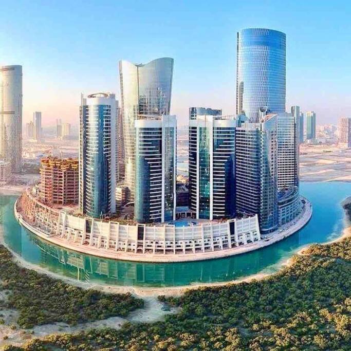 Cozy Upgraded Residential Flat With Sea, Mangrove, Pool View - 1203 Not * Abu Dhabi
